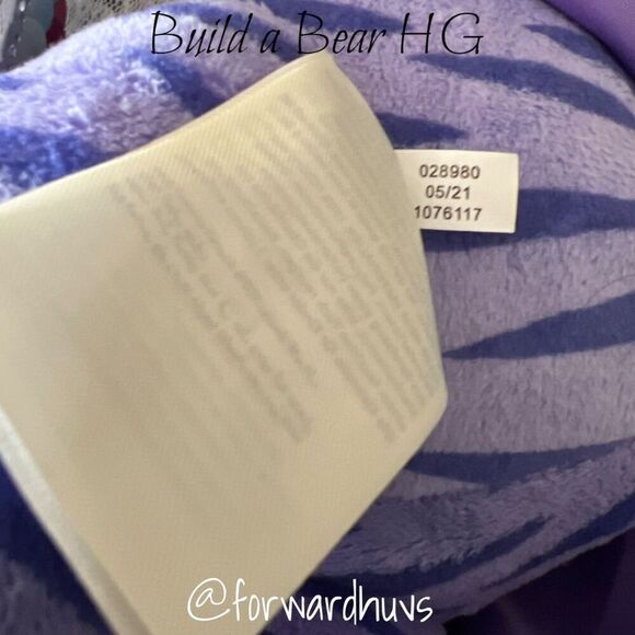 Build-A-Bear Workshop Honey Girl Plush Trio - Set of 3 - Picture 5 of 12